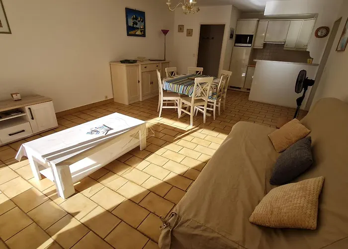 2 Pieces Climatise Avec Piscine Et Animaux Acceptes A - Fr-1-780-18 * Sainte-Maxime